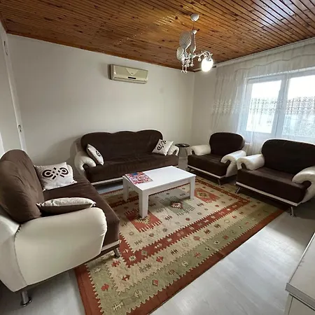 Apartment Happy House 1